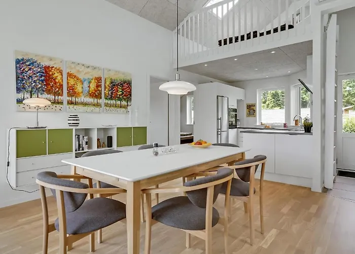 Hébergement de vacances 3 Bedroom Beautiful In